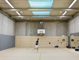 Kompetenz in Sporthallenbeleuchtung