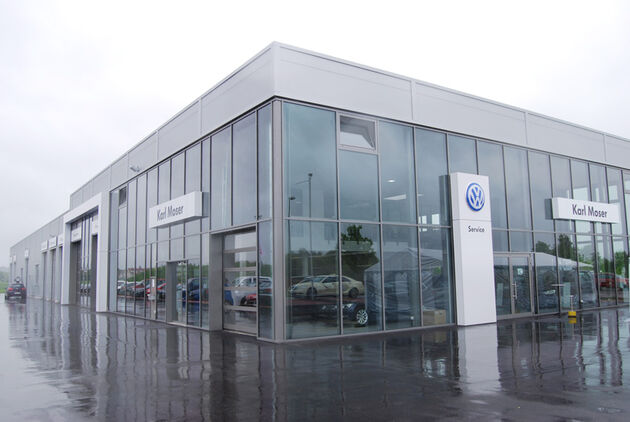 Außenansicht Autohaus Moser