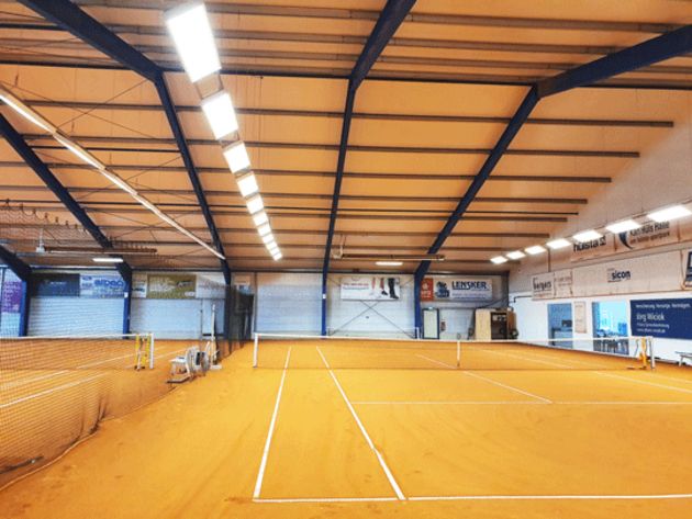Vor der Lichtsanierung beim TC Blau-Weiß Stadtlohn e.V.